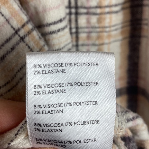 We The Free- Cream Colored Flannel W/ Pink, Tan & Gray Stripes- Size Extra Small - Picture 10 of 10